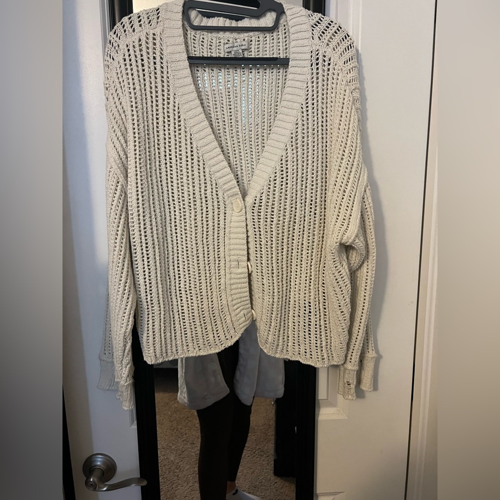 American eagle sweater